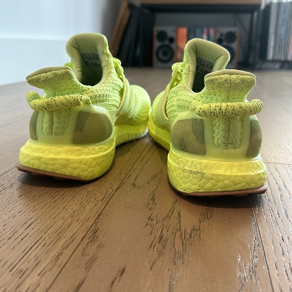 Ivy Park | Adidas Ultra Boost OG Hi Res Yellow - Picture 7 of 8